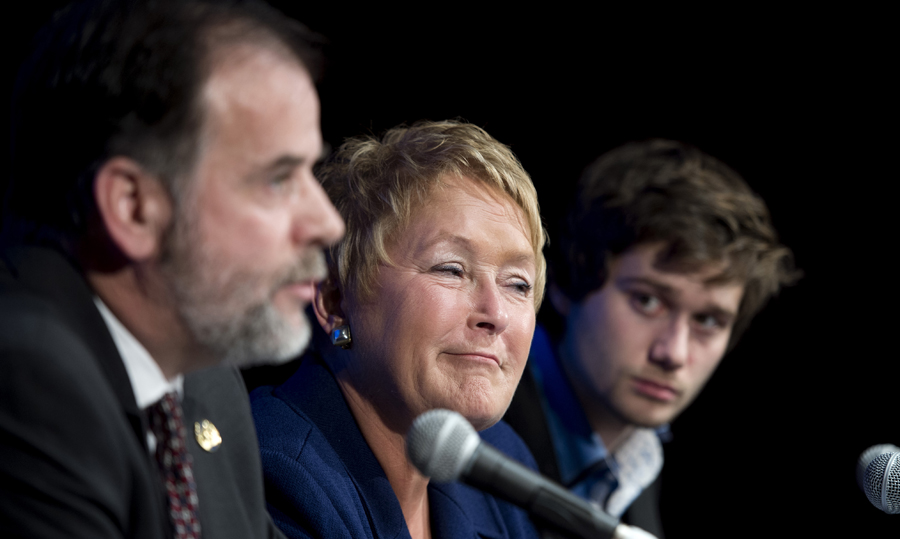 La Première Ministre du Québec, Pauline Marois annonce le sommet sur l'éducation - 2012 | Montreal - Canada